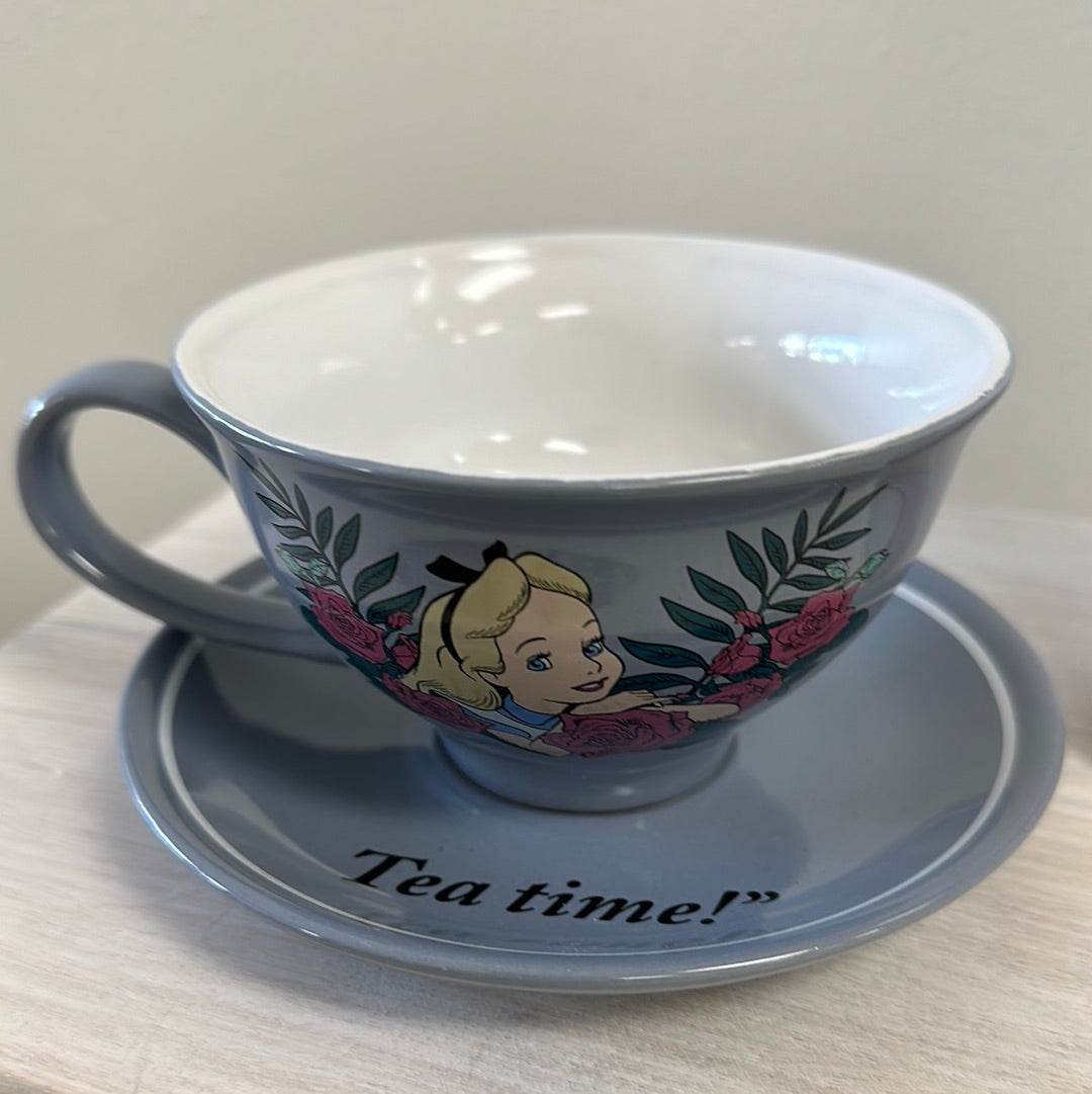 ALICE IN WONDERLAND TEACUP & SAUCER SET