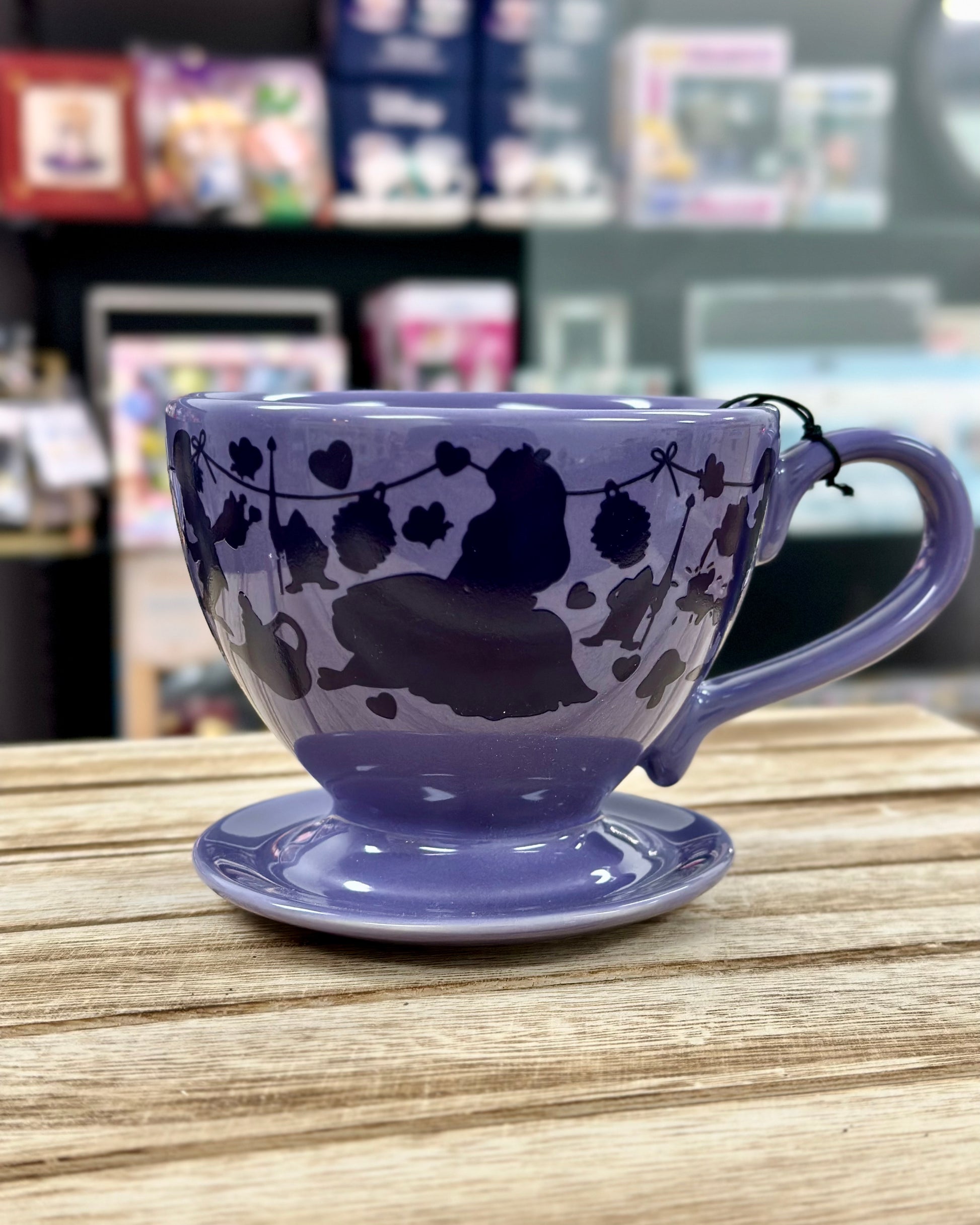 Disney Alice in Wonderland Stacked Teacups 3D Sculpted Ceramic Mug – Alice  in Zenland